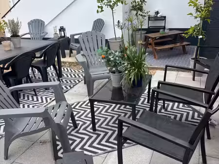 t3 rénové jardin idéalement siutée