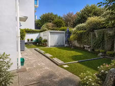 maison + jardin+ garages