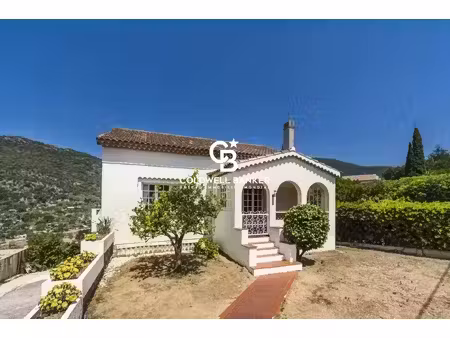 pramousquier – villa à réinventer à 800 m de la plage, au calme absolu