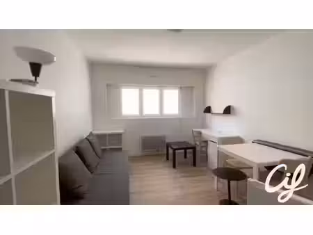 appartement t1 nantes champ de mars - 18.82 m2 465 euros
