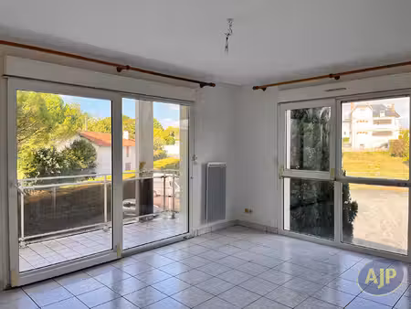 appartement saintes 2 pièce(s) 47.97 m2