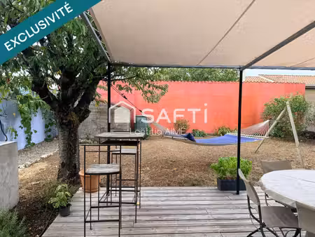 maison ossature bois avec 5 chambres – dpe a – terrasse et jardin et dépendance