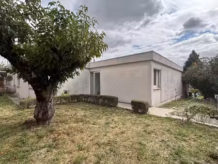 location maison 87 m2 2 chambres et jardin