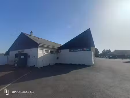 en vente local commercial 885 m² – 605 000 € |angers