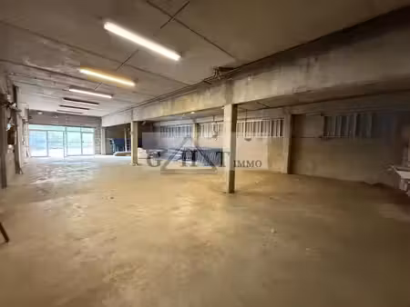 local d'activités 225m2 à louer montreuil