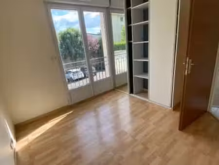 location appartement 2 pièces à caen (14000) : à louer 2 pièces / 37m² caen