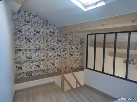 loue t2 mezzanine