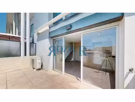 duplex 3 pièces dernier étage avec terrasse garage quartier des combes, antibes