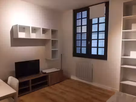 studio meuble