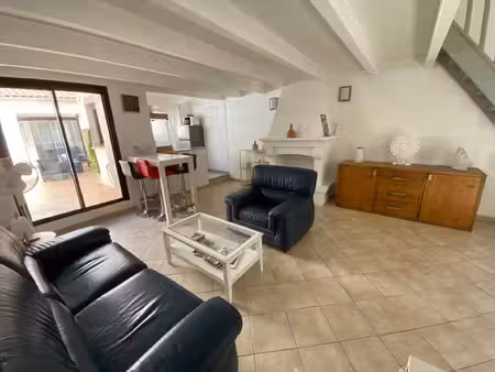 maison de ville avec grande terrasse