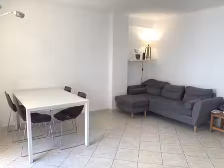 appartement en plein centre ville entre antibes et juan-les-pins