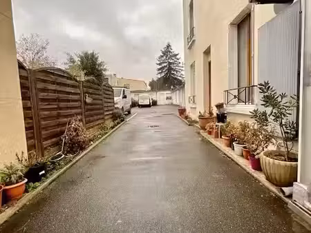 location maison 2 pièces 24 m² à argenteuil (95100), 830 €