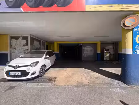 location parking 1 pièces 13m2 marseille 4eme (13004) - 100 € - surface privée