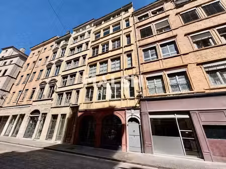 location bureaux lyon 69002 90m²