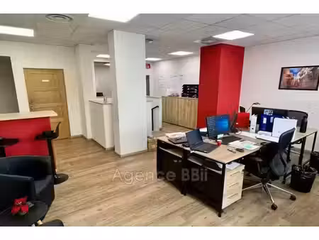 vente local commercial 123m2 nice 06300 - 276799 € - surface privée