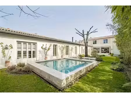 maison de luxe à vendre dans le quartier caudéran-barrière judaïque