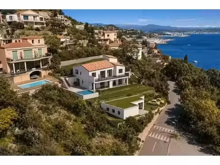 vente villa 9 pièces 162 m² à theoule-sur-mer (06590), 1 595 000 €