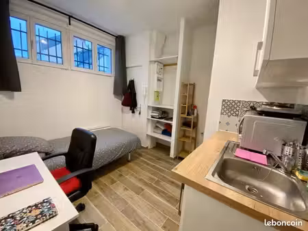 petit studio 10m2 - proche gare tgv et place washington