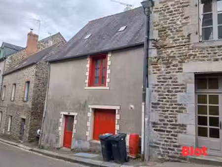 vente maison à fougères (35300) : à vendre / 54m² fougères