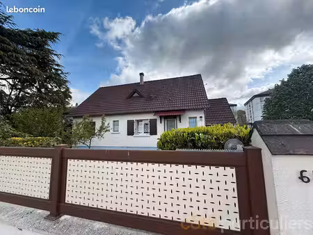 pavillon 6 pièces 123 m²