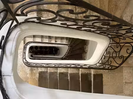 appartement rénové en 2018 avec terrasse 30 m² vue sur la confluence !