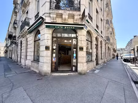 à vendre fonds de commerce café / bar / restauration besan