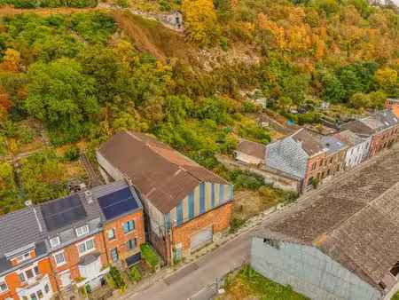 à vendre – hangar 350 m² sur terrain constructible de 1 600