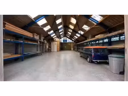 entrepot à louer à tinlot