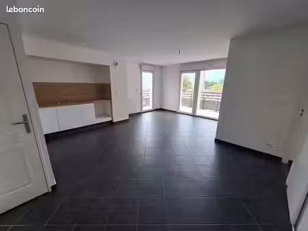 appartement 3 pièces 60 m²