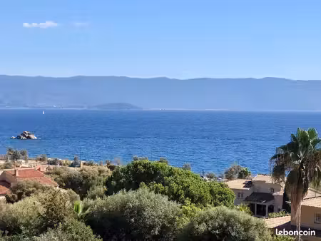 f3 meublé à l'année ajaccio sanguinaires