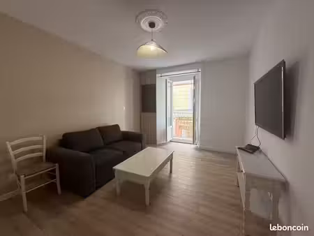 appartement 1 pièce 42 m²