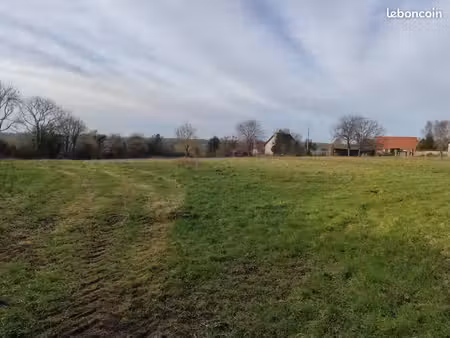terrain 664 m² saint hymer
