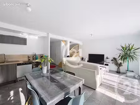 maison 5 pièces 95 m²