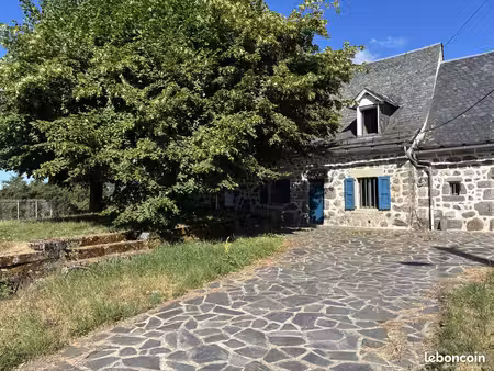 propriété 5 pièces 140 m²