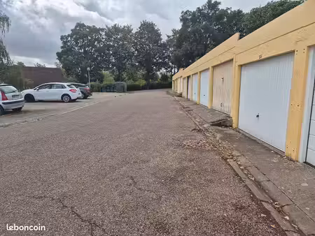 bourges mazières garage 15 m2 tbe