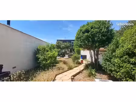 maison 6 pièces 130 m²