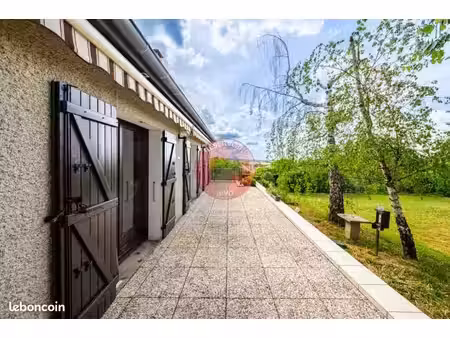 maison 6 pièces 150 m²