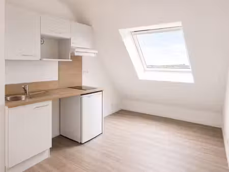 appartement t1 bis avec parking à dinard