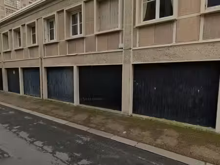 a louer garage fermé - centre ville - le havre