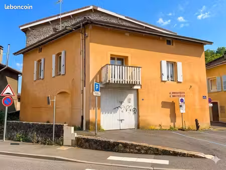 maison 3 pièces 82 m²