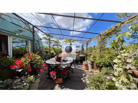 appartement 6 pièces 144 m²