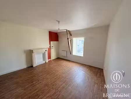 studio 1 pièce 27 m²