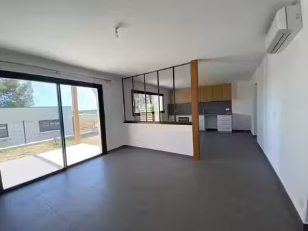 location villa 4 pièces 96.37 m² à combaillaux (34980), 1 690 €