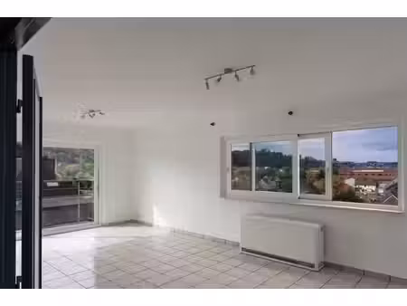 appartement 2 chambres à louer à jambes