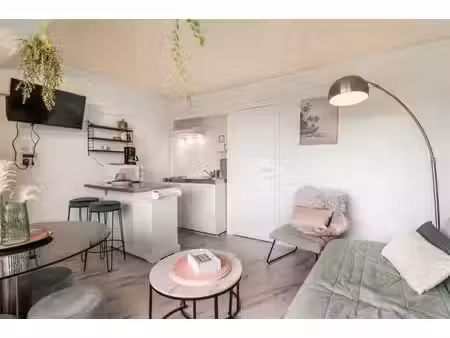 flat/studio