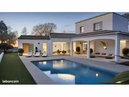 maison 5 pièces 130 m²