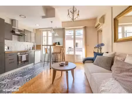 nice – 2 pièces meublé 49 m² avec balcon – à 2 min de la promenade des anglais
