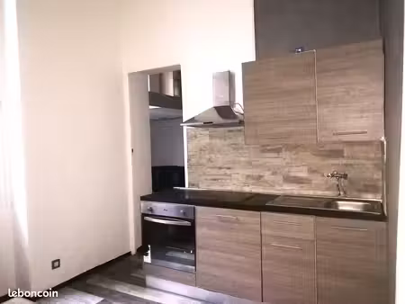 loue appartement meublé t1bis au centre detoulon