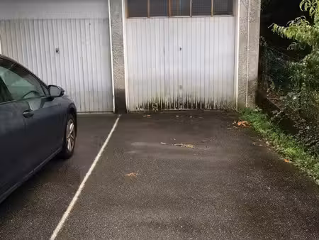 garage + place de parking