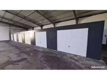 garage à louer - 22 m² - vannes